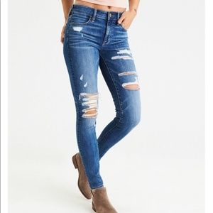NWT AE Denim X High Waisted Distressed Jegging